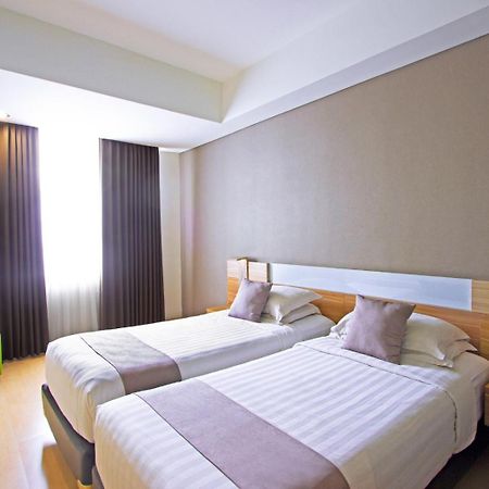 Hotel Dafam Fortuna Seturan Maguwo Exterior foto