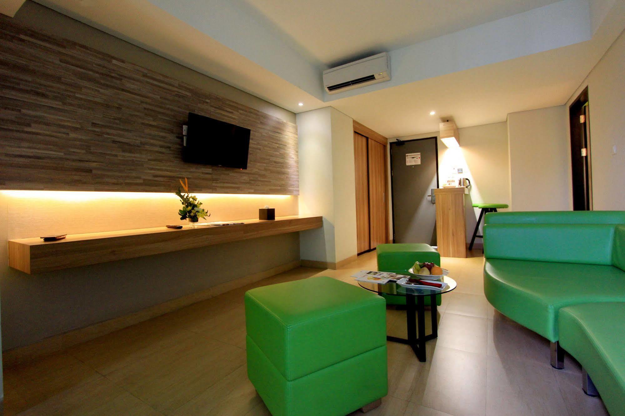 Hotel Dafam Fortuna Seturan Maguwo Exterior foto